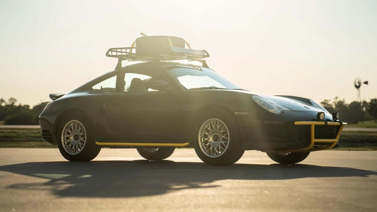 2001 Porsche 996 Turbo - Image 17 of 31