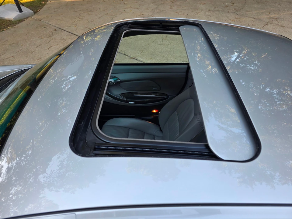 2001 Porsche 996 Turbo - Image 19 of 31