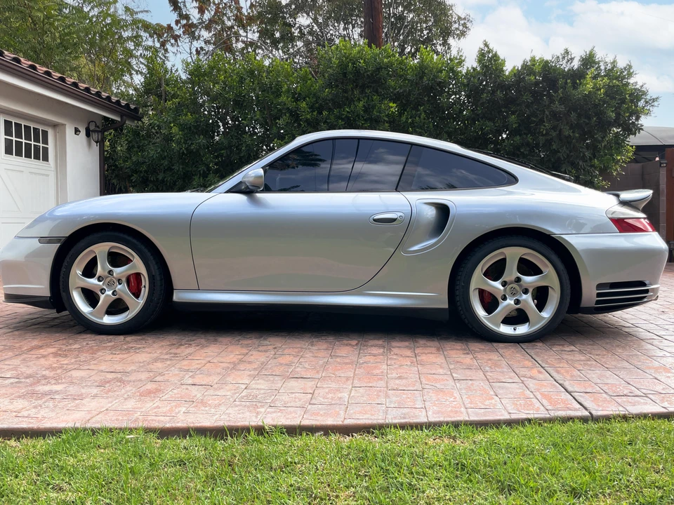 2001 Porsche 996 Turbo - Image 10 of 31