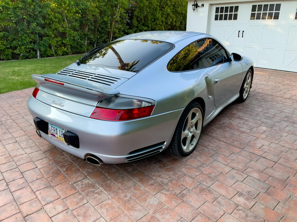 2001 Porsche 996 Turbo - Image 22 of 31
