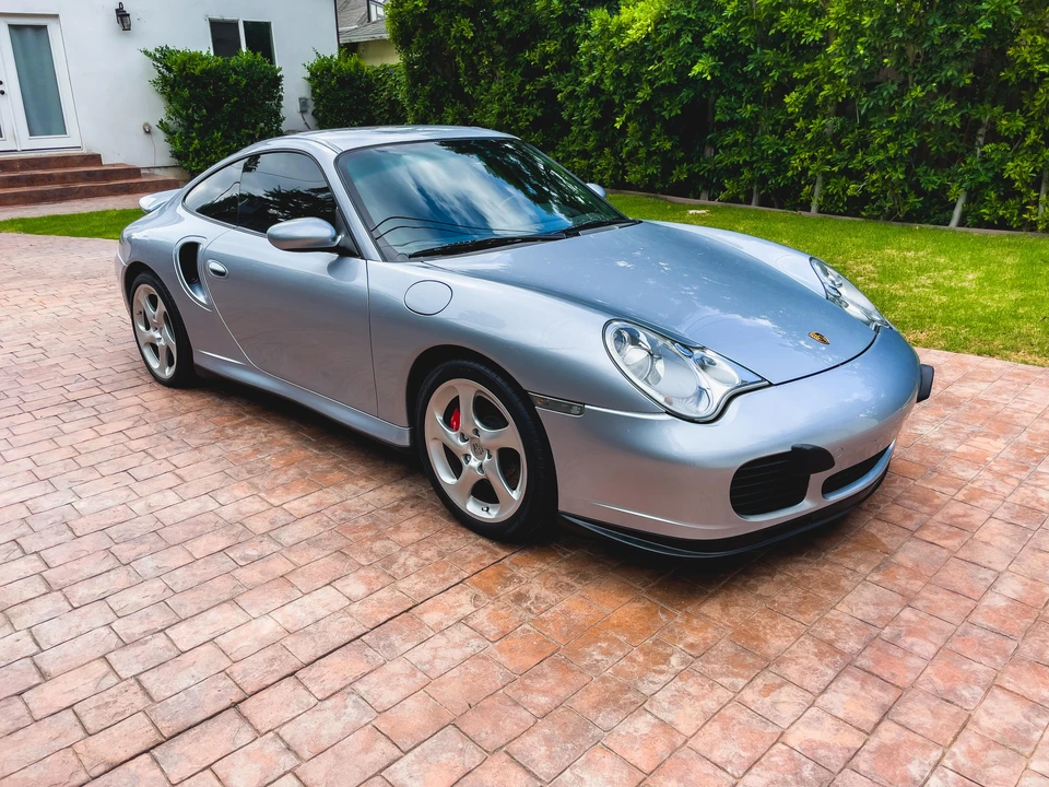 2001 Porsche 996 Turbo - Image 27 of 31