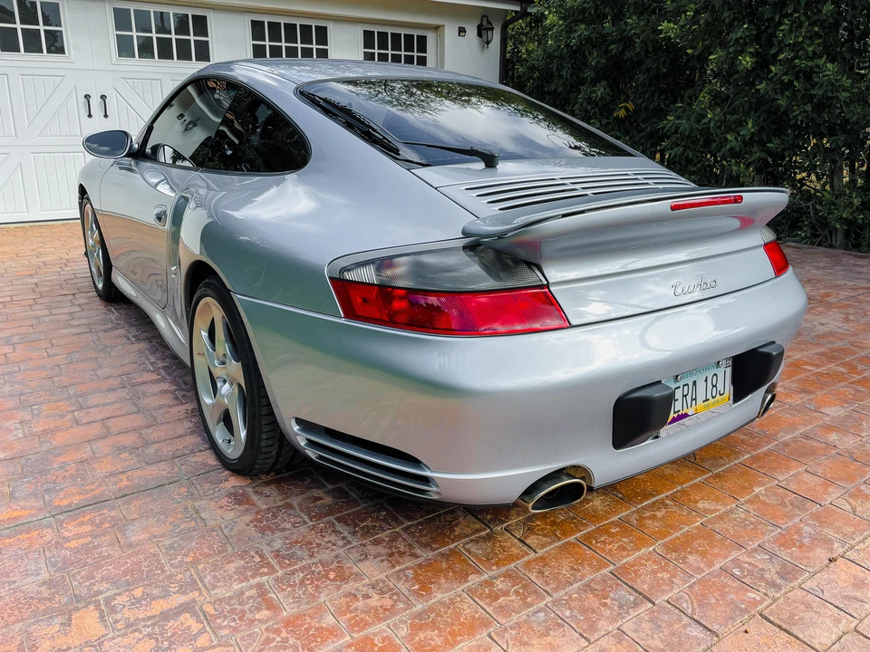 2001 Porsche 996 Turbo - Image 15 of 31