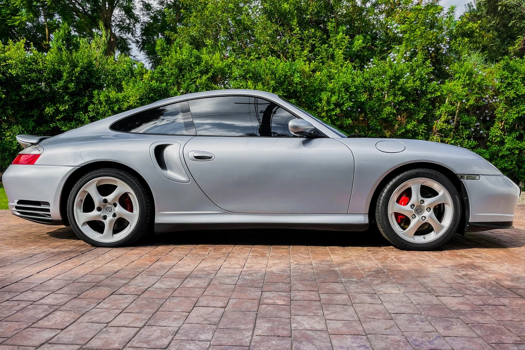 2001 Porsche 996 Turbo - Image 26 of 31