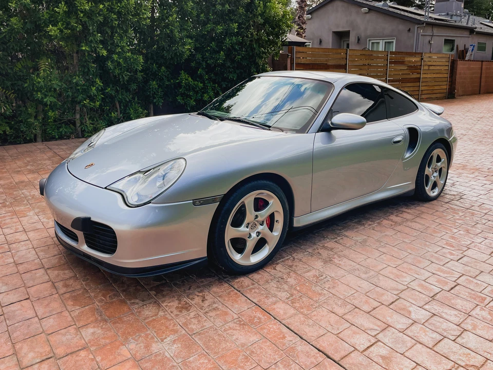 2001 Porsche 996 Turbo - Image 8 of 31