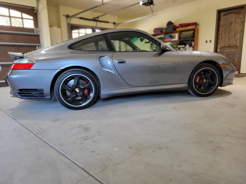 2001 Porsche 996 Turbo - Image 16 of 31