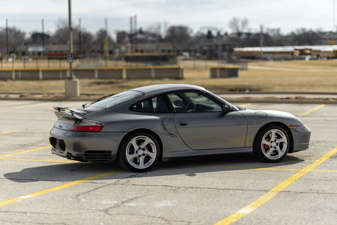 2001 Porsche 996 Turbo - Image 15 of 31