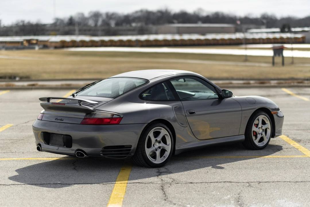 2001 Porsche 996 Turbo - Image 16 of 31