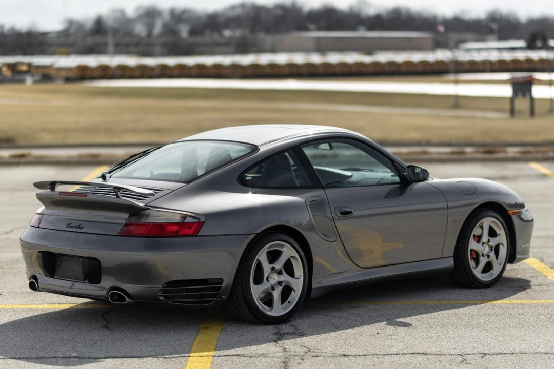 2001 Porsche 996 Turbo - Image 17 of 31