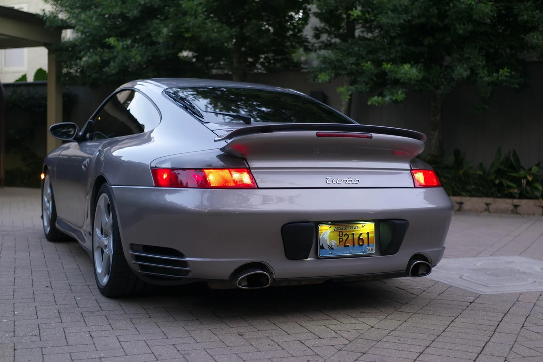 2001 Porsche 996 Turbo - Image 13 of 31