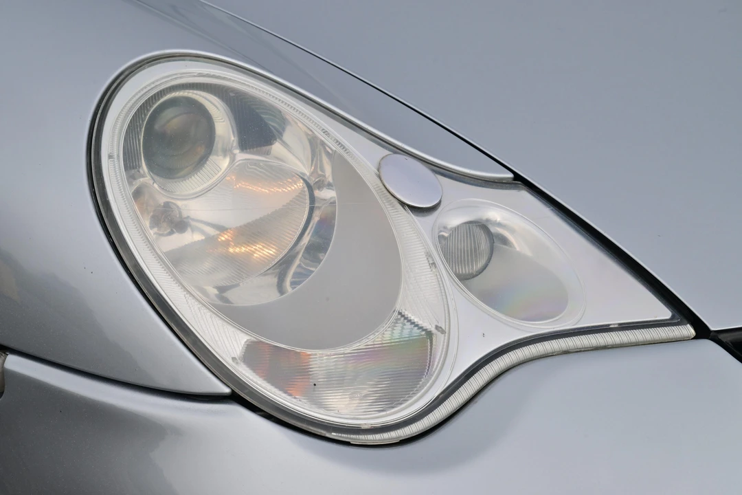 2001 Porsche 996 Turbo - Image 16 of 31
