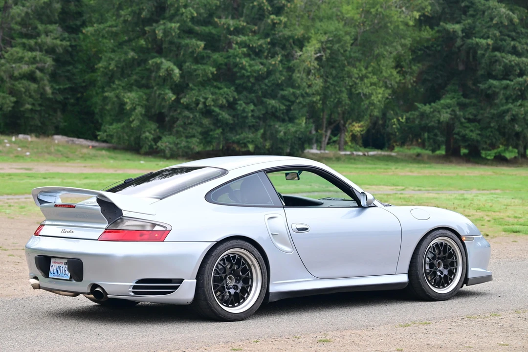2001 Porsche 996 Turbo - Image 9 of 31