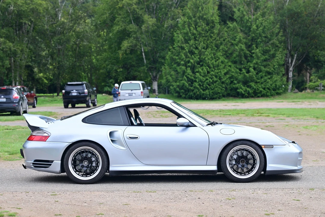 2001 Porsche 996 Turbo - Image 10 of 31