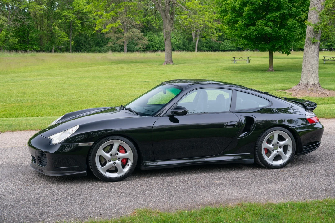 2001 Porsche 996 Turbo - Image 8 of 31
