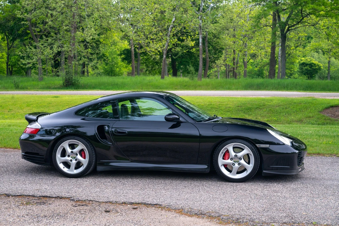 2001 Porsche 996 Turbo - Image 18 of 31