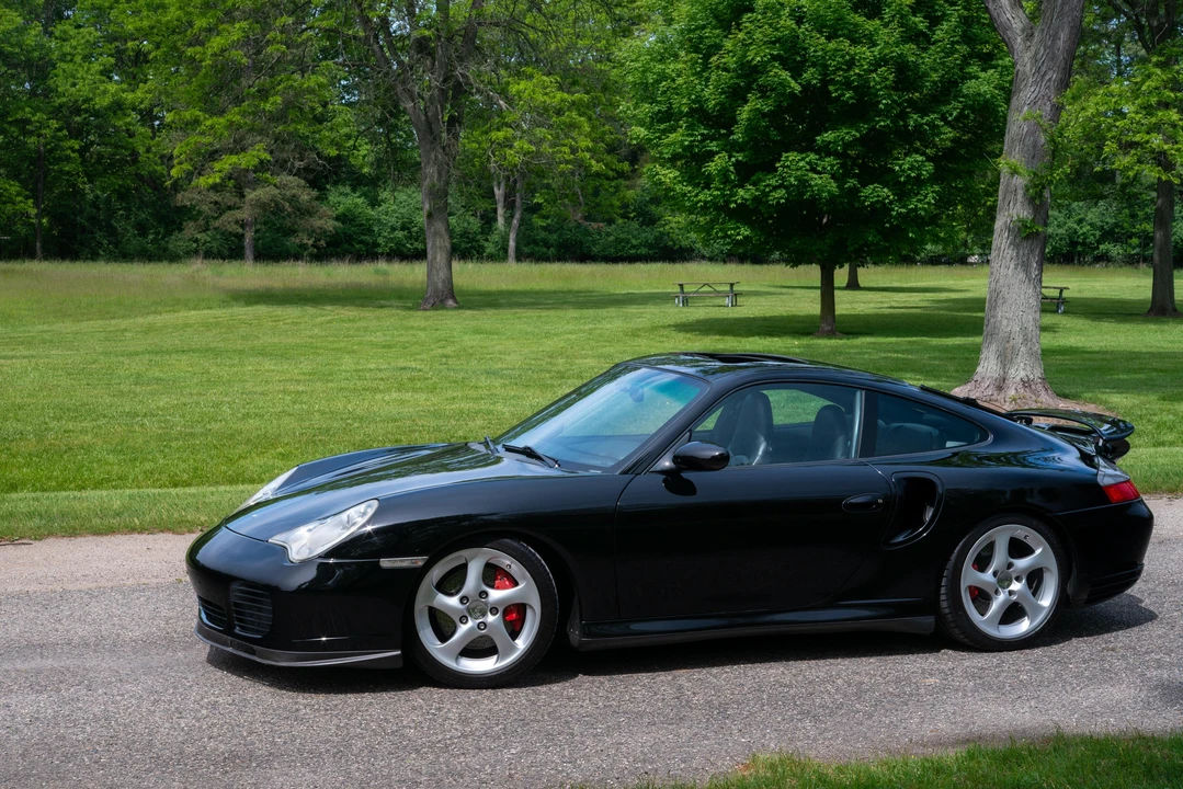 2001 Porsche 996 Turbo - Image 9 of 31