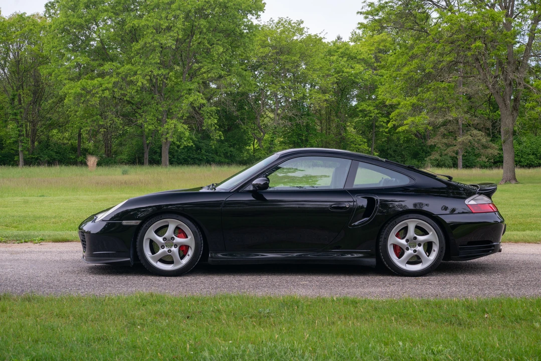 2001 Porsche 996 Turbo - Image 10 of 31