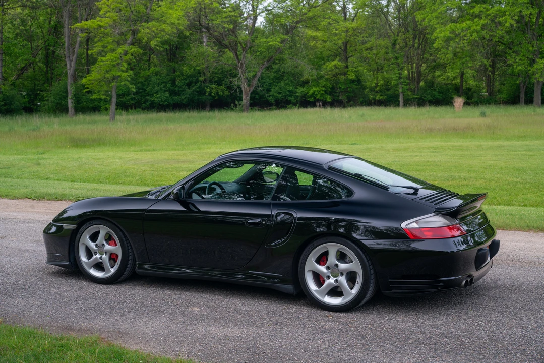 2001 Porsche 996 Turbo - Image 13 of 31