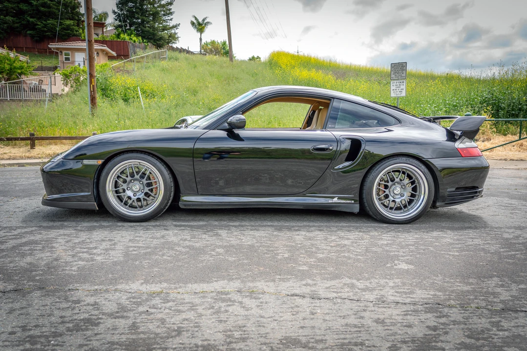 2001 Porsche 996 Turbo - Image 10 of 31