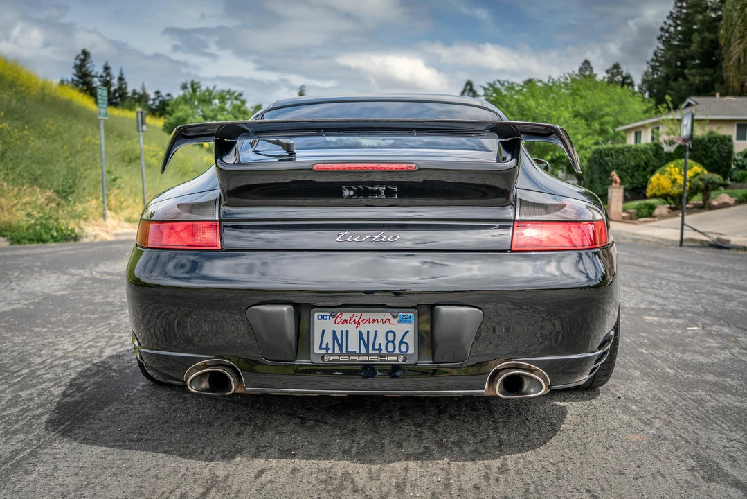 2001 Porsche 996 Turbo - Image 12 of 31