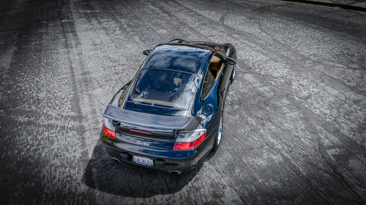 2001 Porsche 996 Turbo - Image 19 of 31