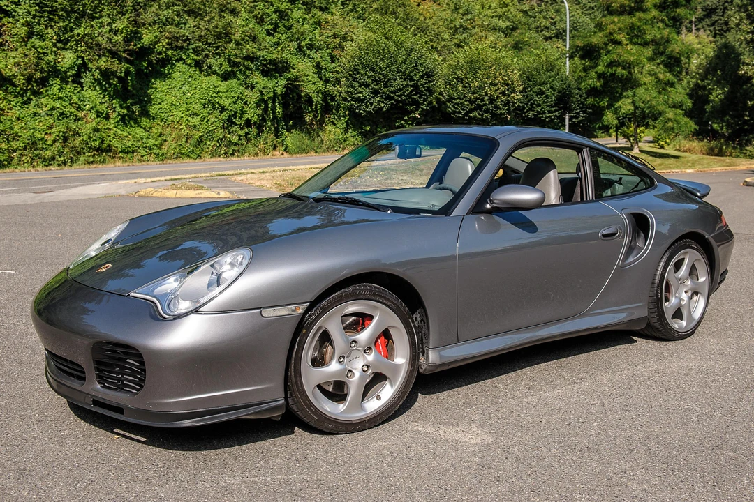 2001 Porsche 996 Turbo - Image 9 of 31