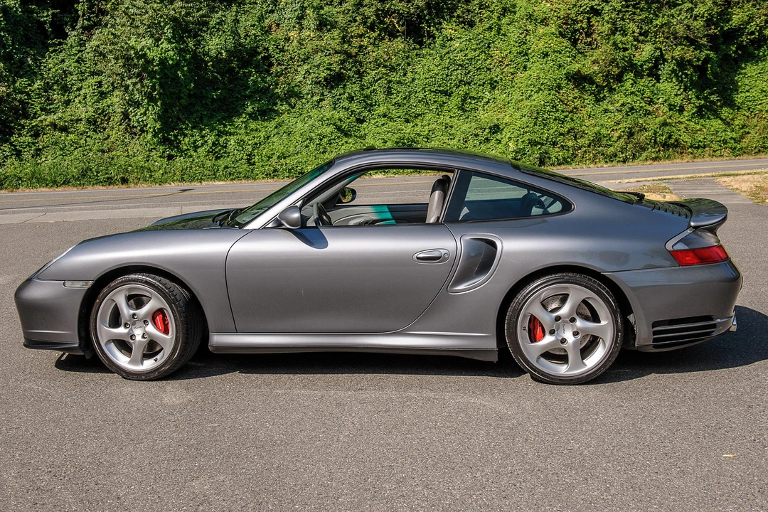 2001 Porsche 996 Turbo - Image 12 of 31