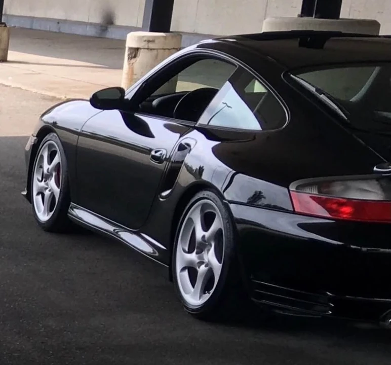 2001 Porsche 996 Turbo - Image 19 of 20