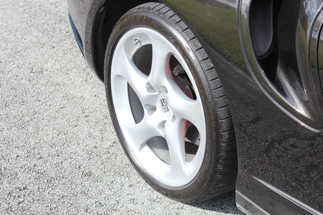 2001 Porsche 996 Turbo - Image 30 of 31