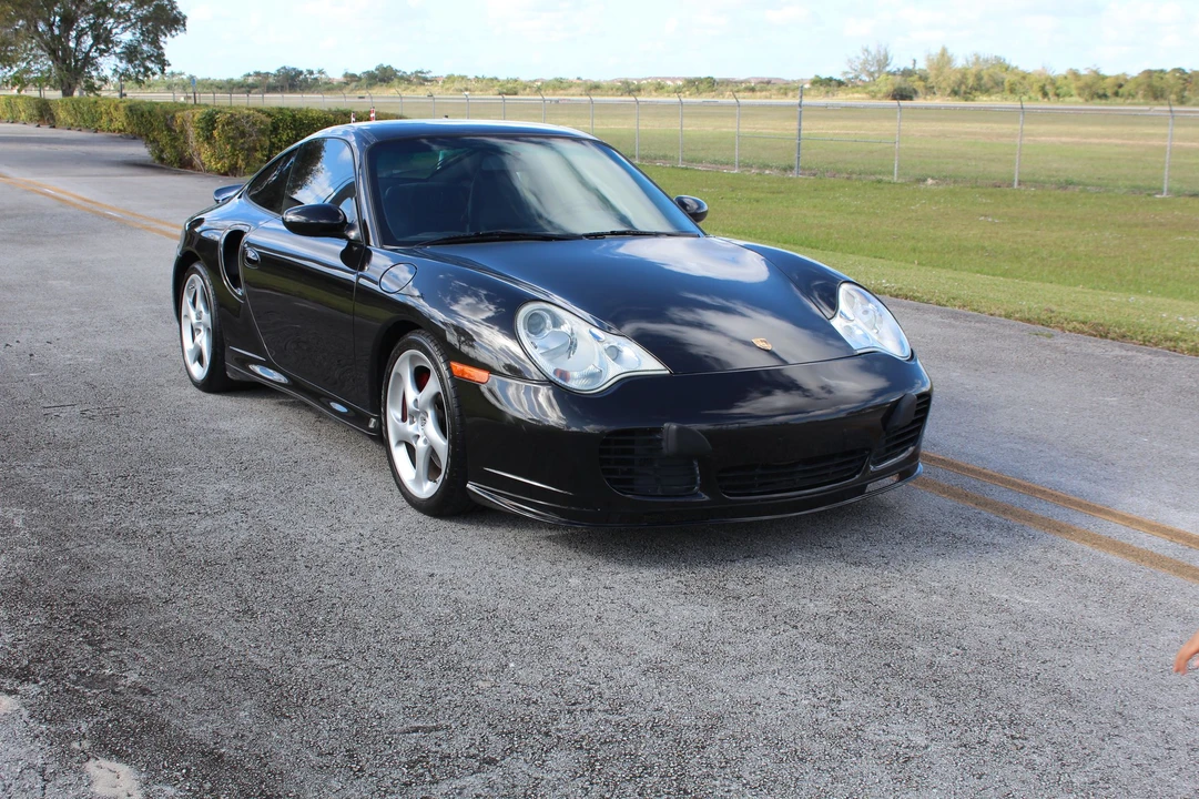 2001 Porsche 996 Turbo - Image 9 of 31