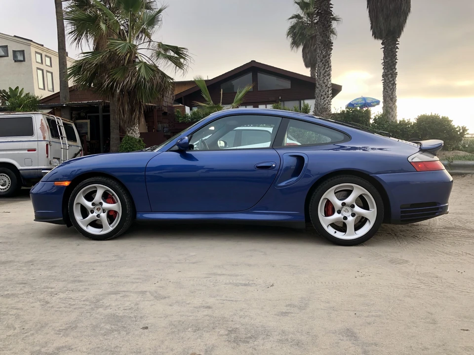 2001 Porsche 996 Turbo - Image 8 of 31