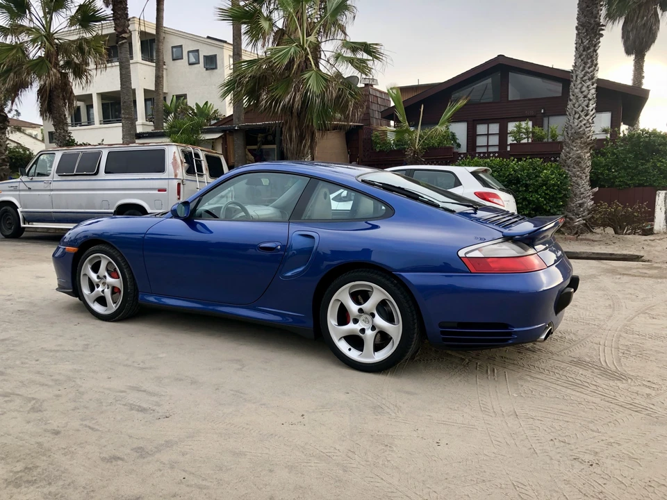 2001 Porsche 996 Turbo - Image 10 of 31
