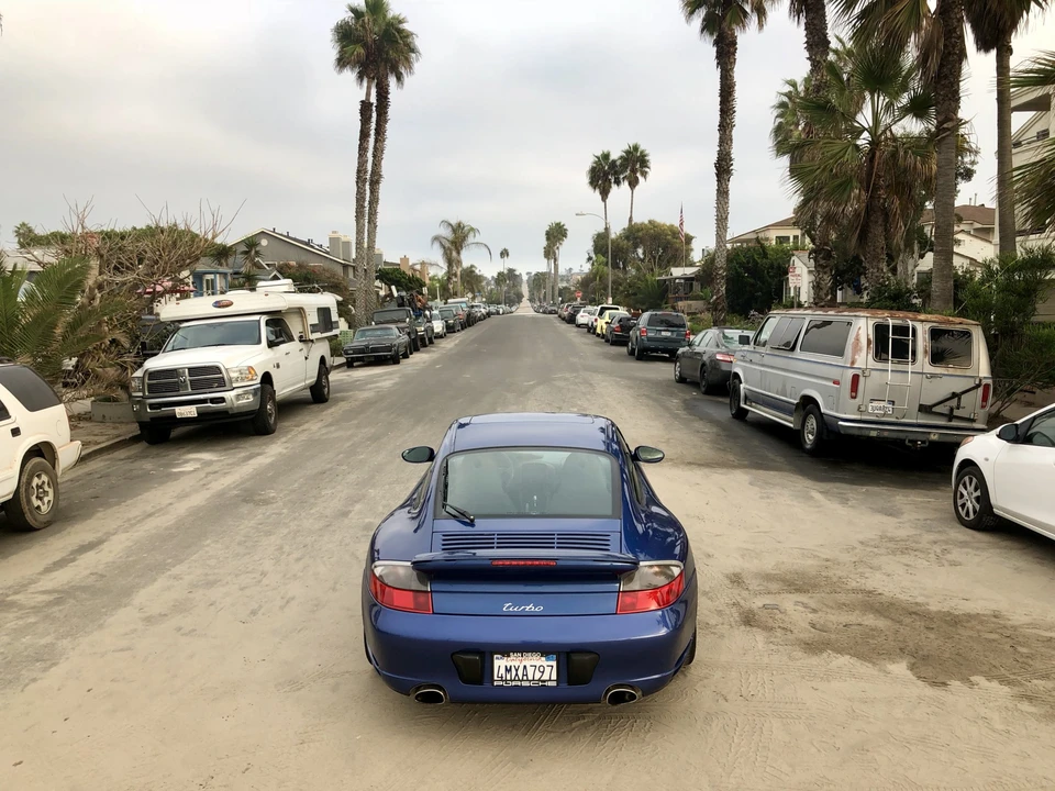 2001 Porsche 996 Turbo - Image 12 of 31