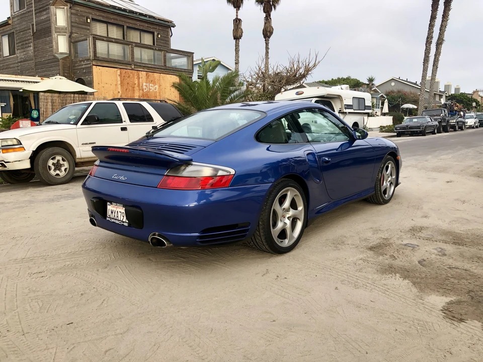 2001 Porsche 996 Turbo - Image 14 of 31