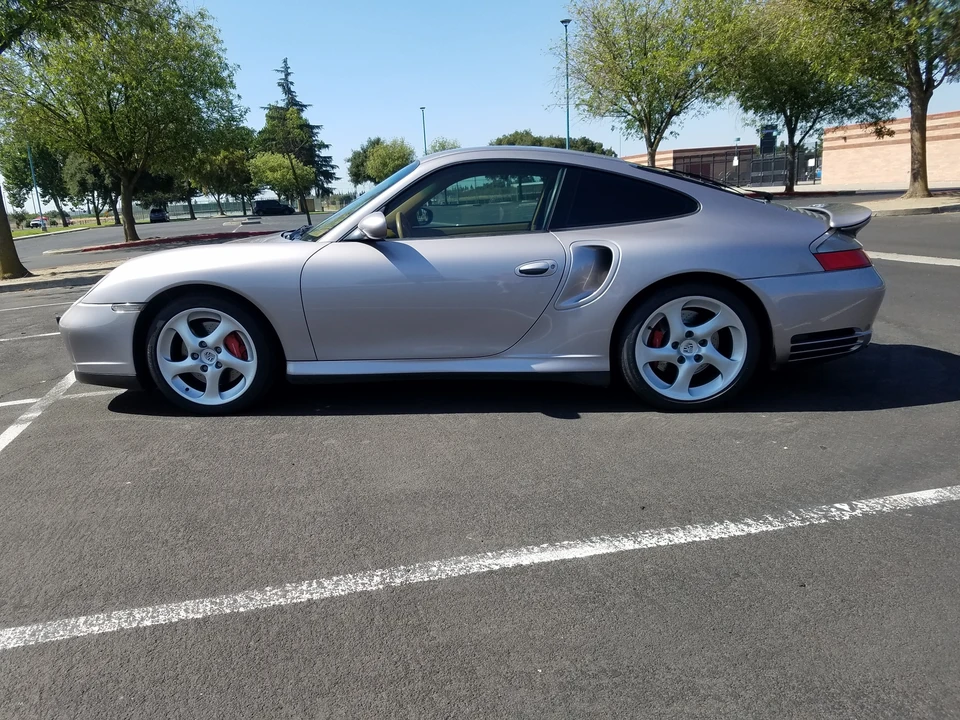 2001 Porsche 996 Turbo - Image 16 of 31