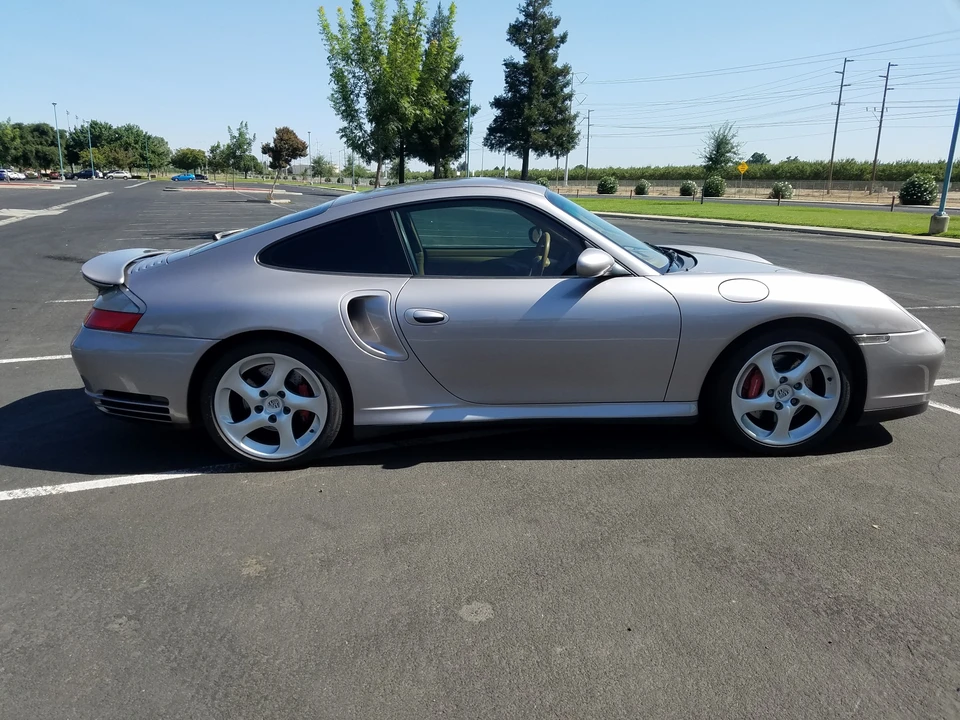 2001 Porsche 996 Turbo - Image 13 of 31