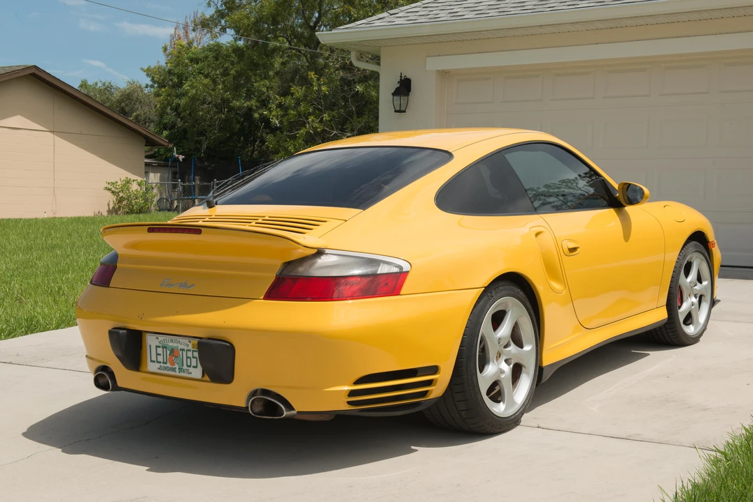2001 Porsche 996 Turbo - Image 25 of 31