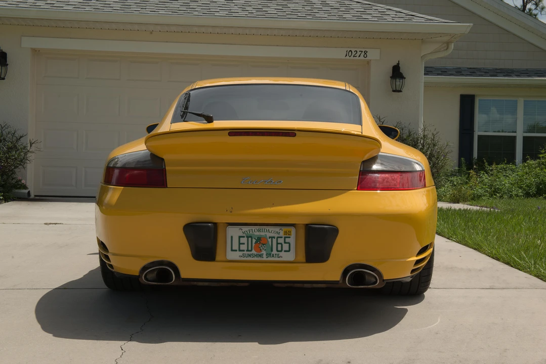2001 Porsche 996 Turbo - Image 22 of 31