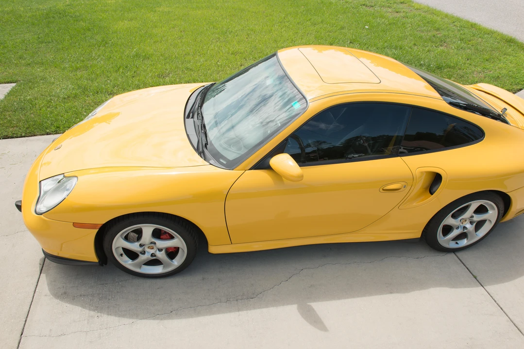 2001 Porsche 996 Turbo - Image 13 of 31