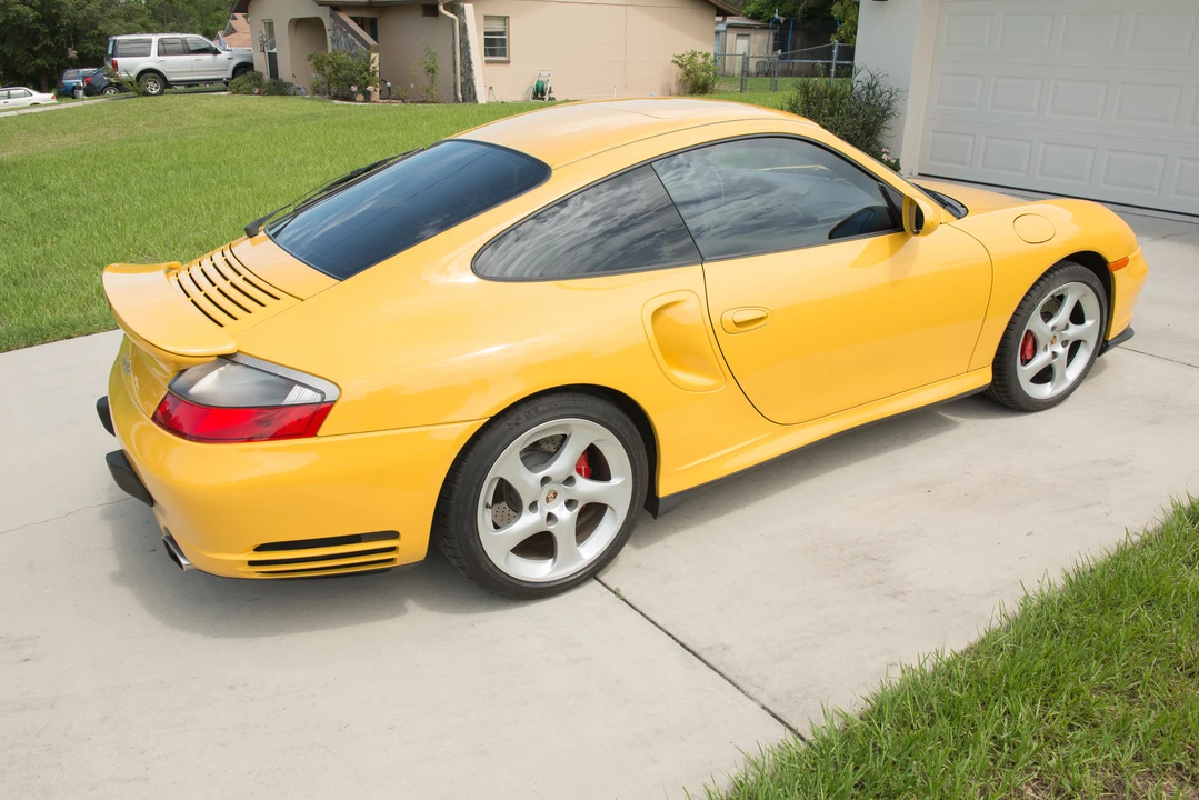 2001 Porsche 996 Turbo - Image 26 of 31