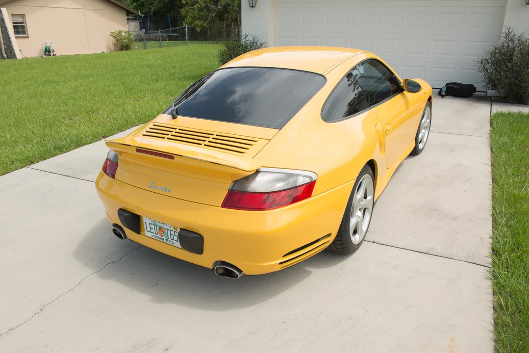2001 Porsche 996 Turbo - Image 24 of 31