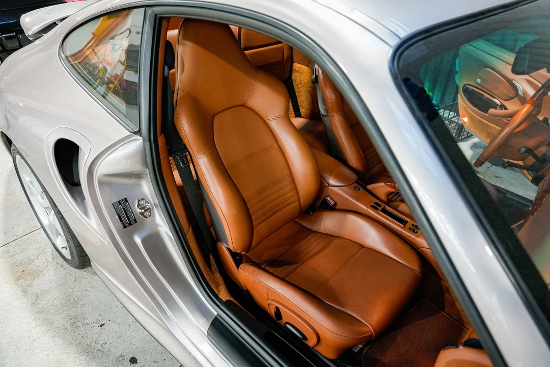 2001 Porsche 996 Turbo - Image 9 of 12
