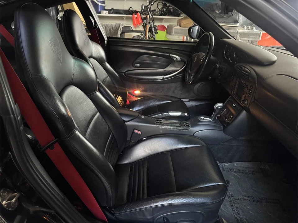 2001 Porsche 996 Turbo - Image 10 of 31