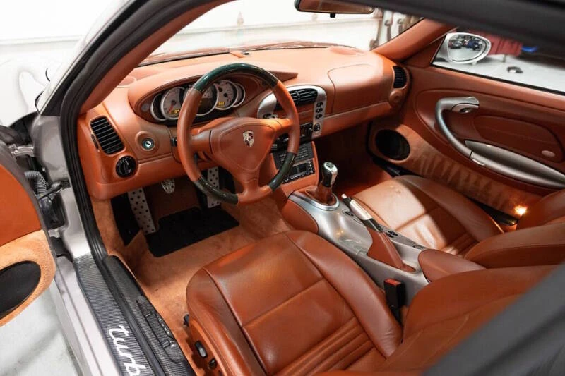 2001 Porsche 996 Turbo - Image 15 of 31