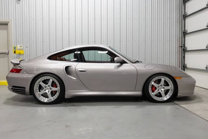 2001 Porsche 996 Turbo - Image 10 of 31