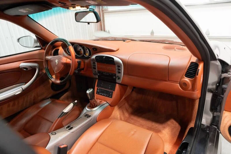 2001 Porsche 996 Turbo - Image 18 of 31