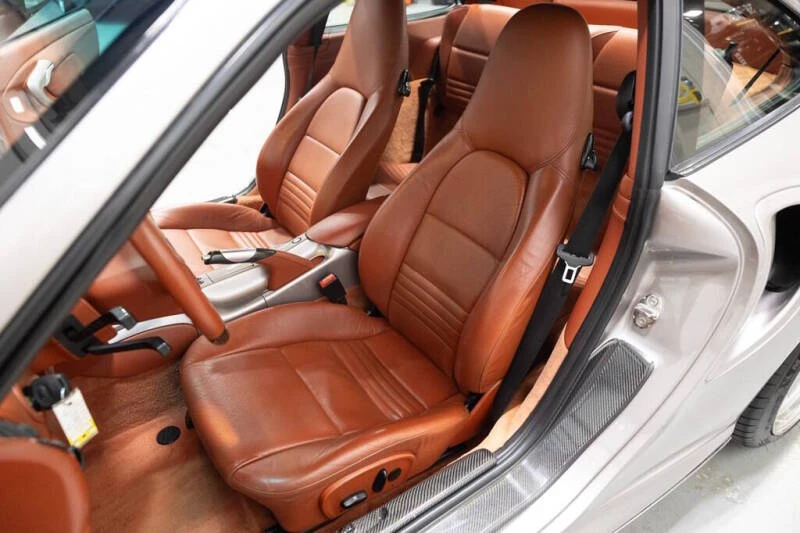 2001 Porsche 996 Turbo - Image 17 of 31