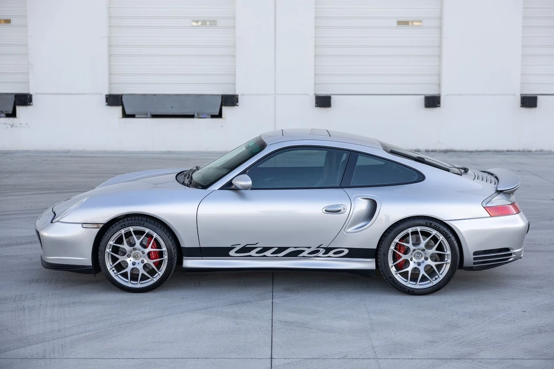 2001 Porsche 996 Turbo - Image 13 of 21