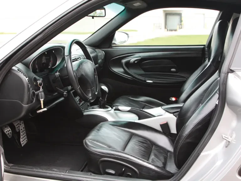 2001 Porsche 996 Turbo - Image 5 of 23
