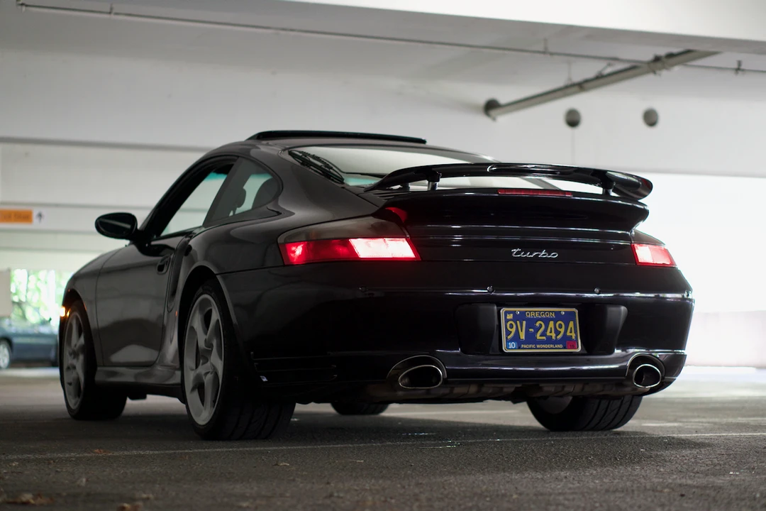 2001 Porsche 996 Turbo - Image 11 of 31
