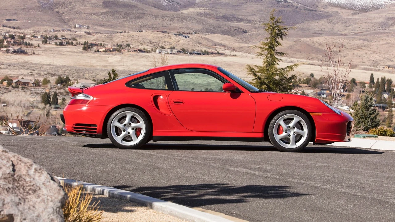 2001 Porsche 996 Turbo - Image 4 of 31